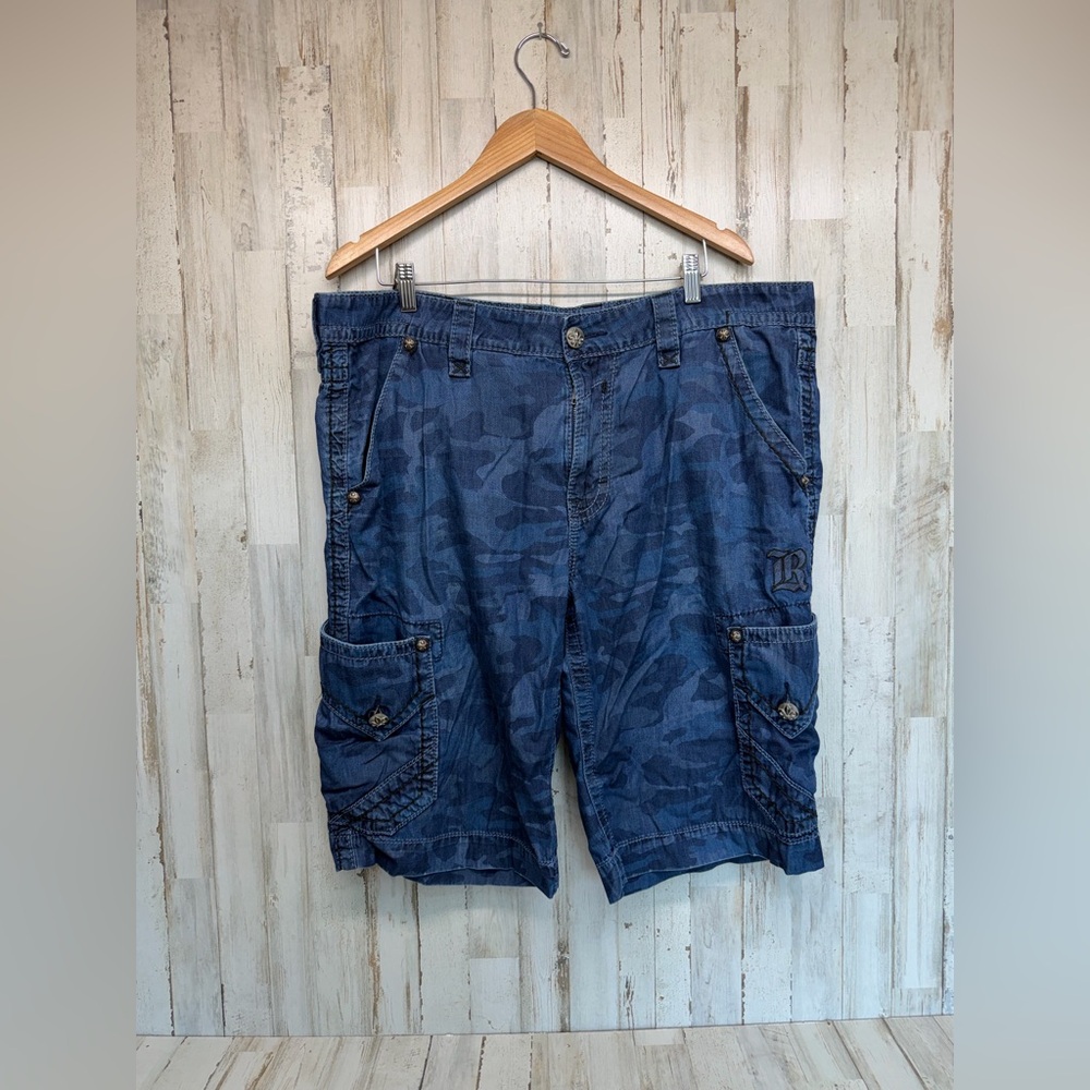 Rock Revival Cargo Shorts Mens 38 Blue Camo Flap Pockets Thick Stitch Baggy
